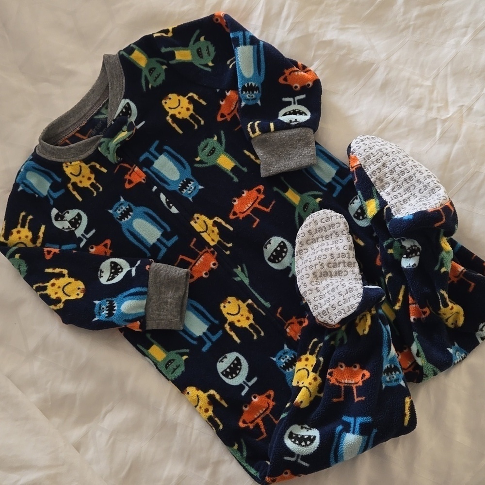 Carter's fleece sleeper, 9 months